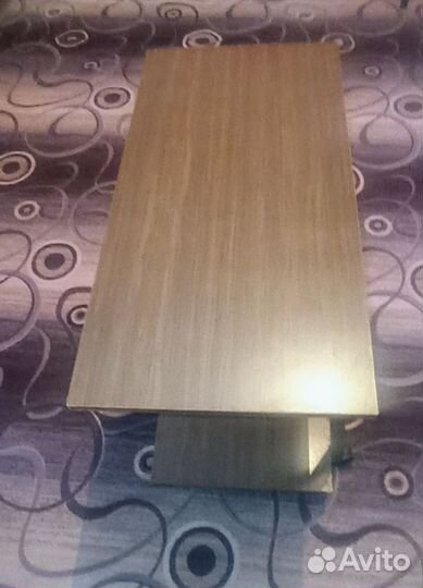 Журнальный столик