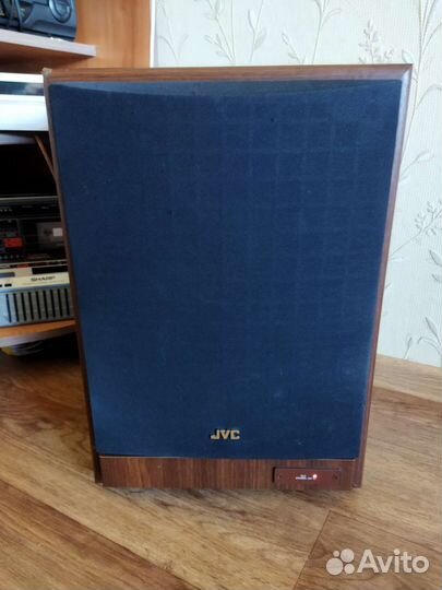 Сабвуфер JVC