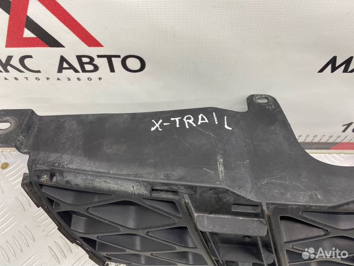 Б/У решетка радиатора передний Nissan X-Trail