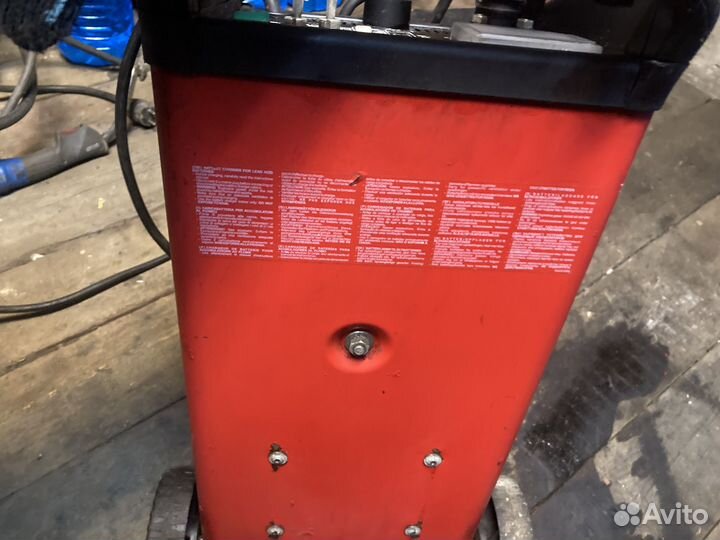 Пускозарядное устройство 12 24 вольт