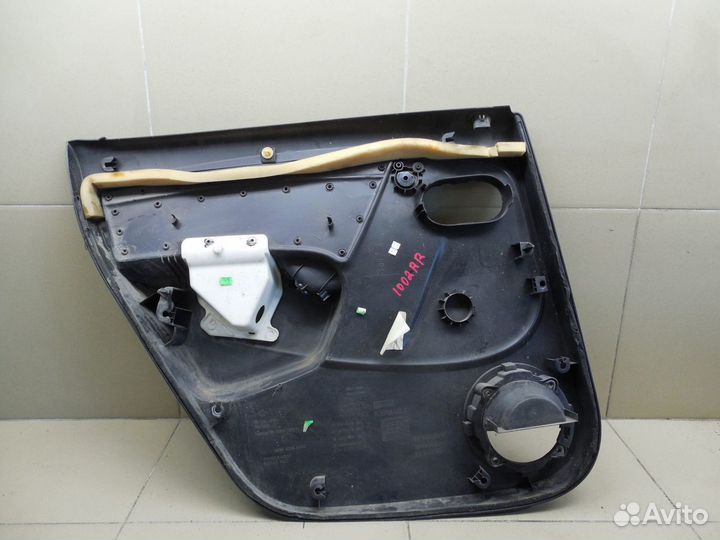 Обшивка двери задней правой Duster 2012
