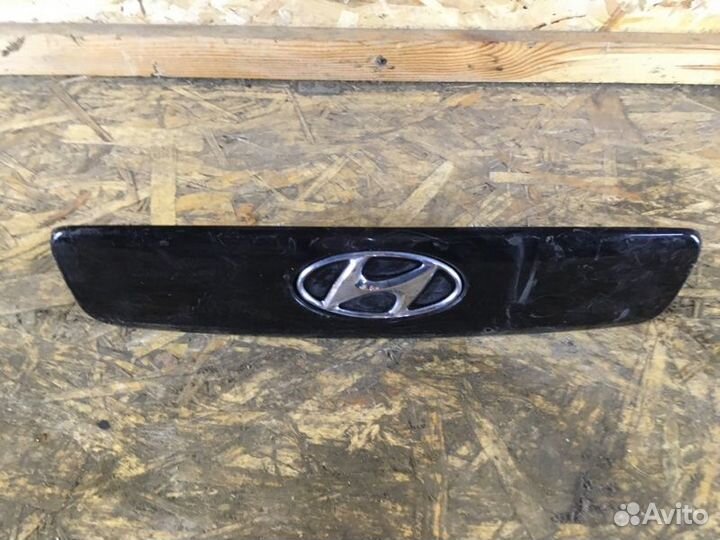 Накладка крышки багажника Hyundai Getz