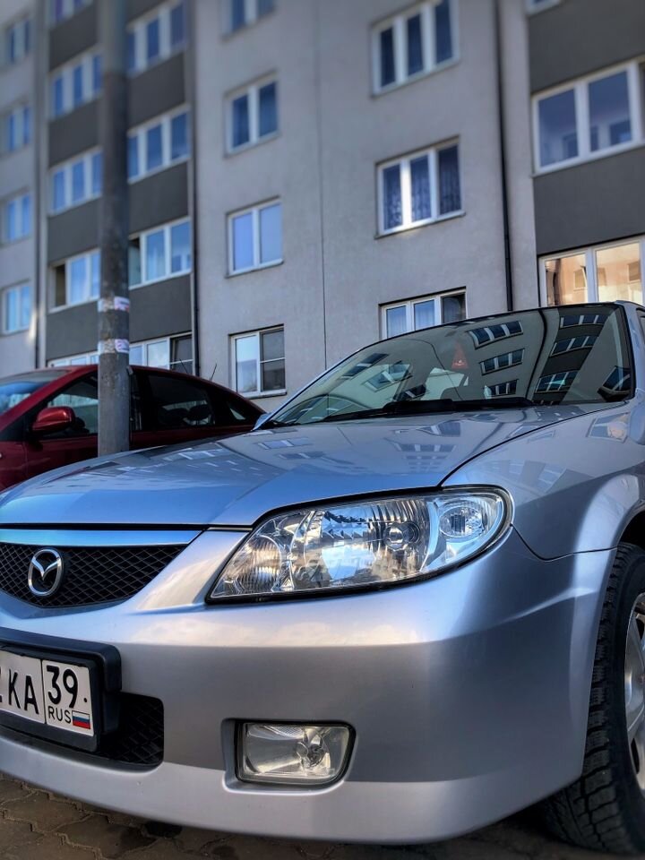 Mazda 323: фото владельца