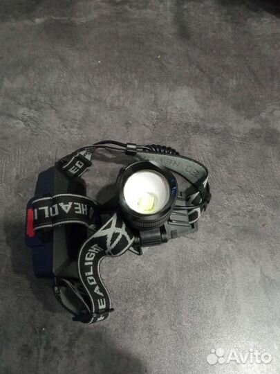 Налобный фонарь