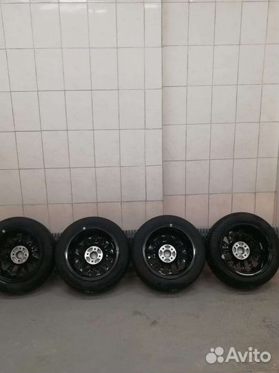 Продаются литые диски с шинами Pirelli Cinturato