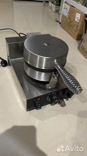 Вафельница hurakan