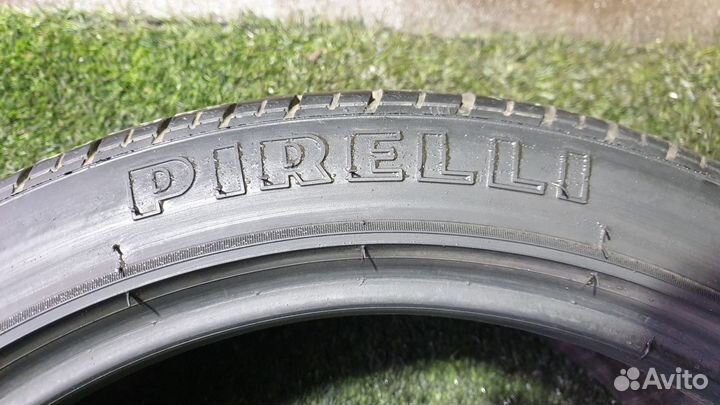 Pirelli P Zero Rosso 235/45 R19 95W