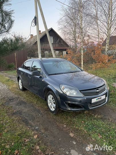 Opel Astra 1.6 МТ, 2011, 179 930 км