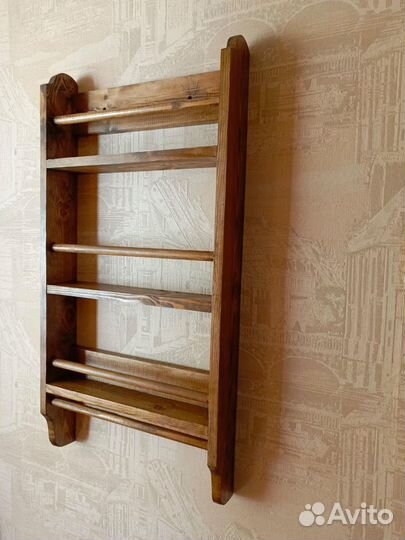 Полка под посуду