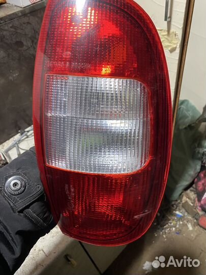 Фонарь задний Шевроле Нива правый
