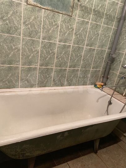 Комната 20 м² в 3-к., 1/2 эт.