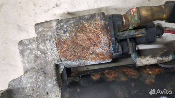 Стартер Volkswagen Passat 6, 2009