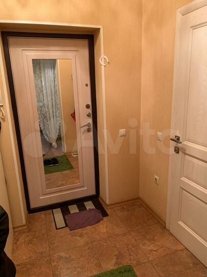 2-к. квартира, 74 м², 2/9 эт.