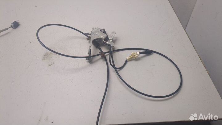 Трос ручника Toyota Sienna 3, 2011