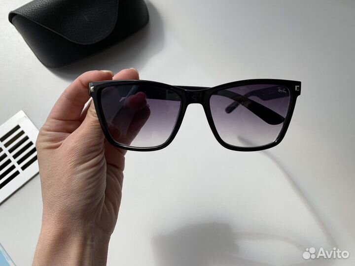 Очки женские