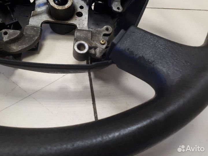 Рулевое колесо Mitsubishi Lancer