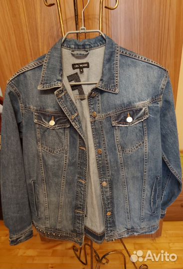 Джинсовая куртка на девочку-подростка