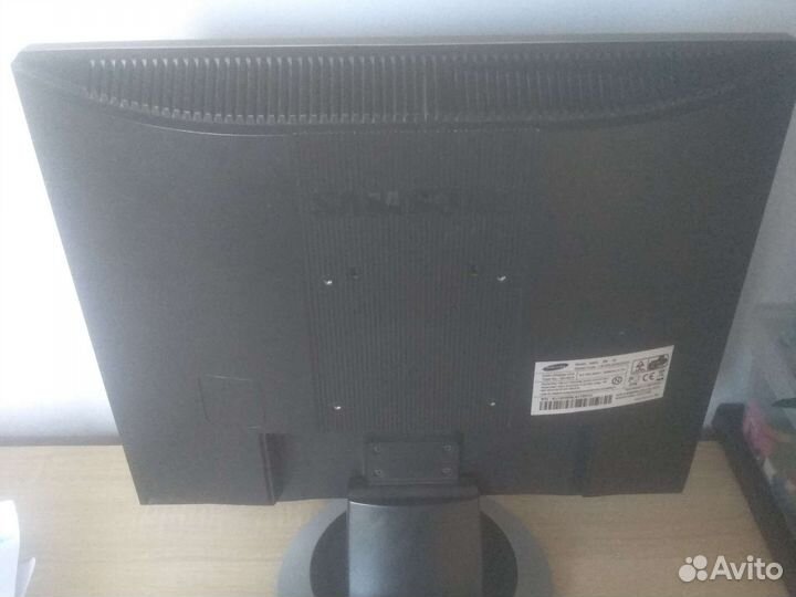 Монитор Samsung syncmaster 920n 19 дюймов