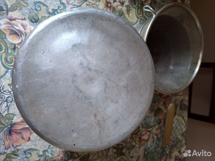 Кастрюля алюминиевая