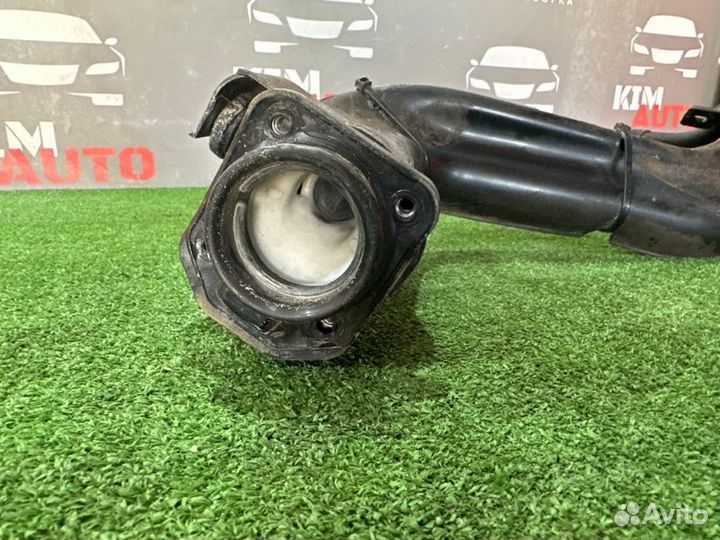 Горловина топливного бака Kia Rio 3 Ub 11-17 1.4