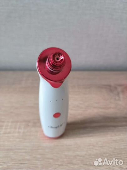 Прибор для чистки лица