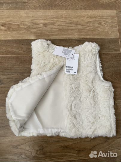 Жилетка новая H&M 110/116