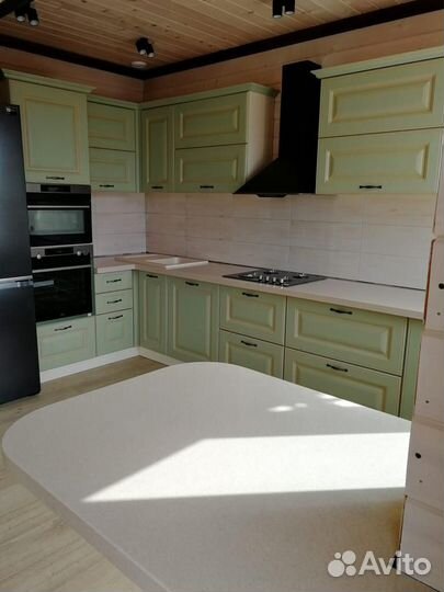 Кухня в частный дом