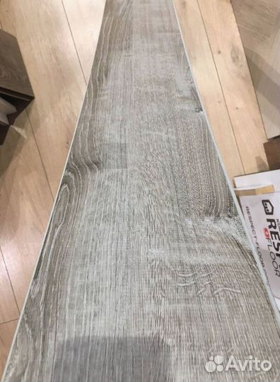 Кварвиниловая плитка водостойкая