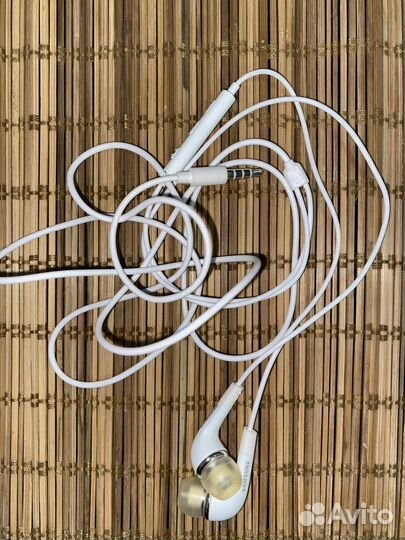 Оригинальные наушники samsung