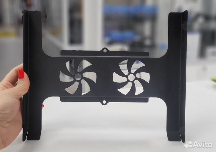 Крепление на стену для Playstation 4 Slim (бу)