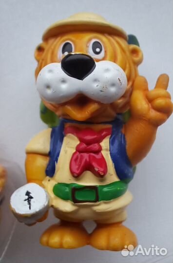 Киндер-сюрприз фигурки Львы