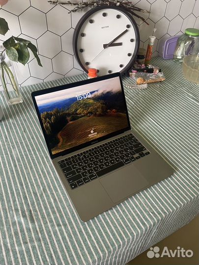 Macbook Air 13 2020 M1