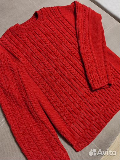 Свитер 46