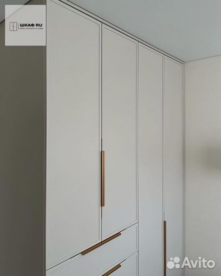 Шкаф купе современный