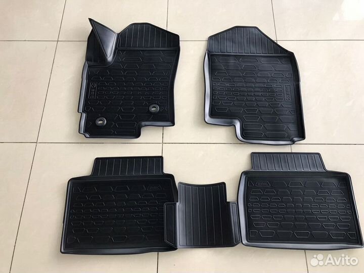 Коврики резиновые baic X35