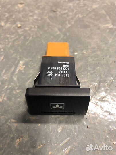 Ауди а8д2 рестайлинг Кнопка Эл.шторки