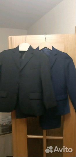 Школьный костюм тройка, темно синий 1 кл и 3 кл