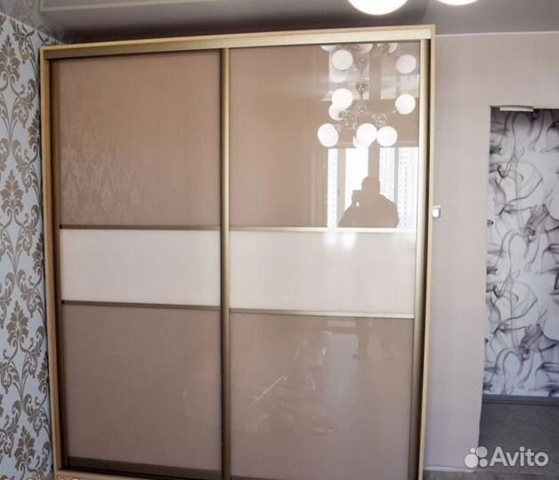 Раздвижные двери в нишу с стеклом шк-37