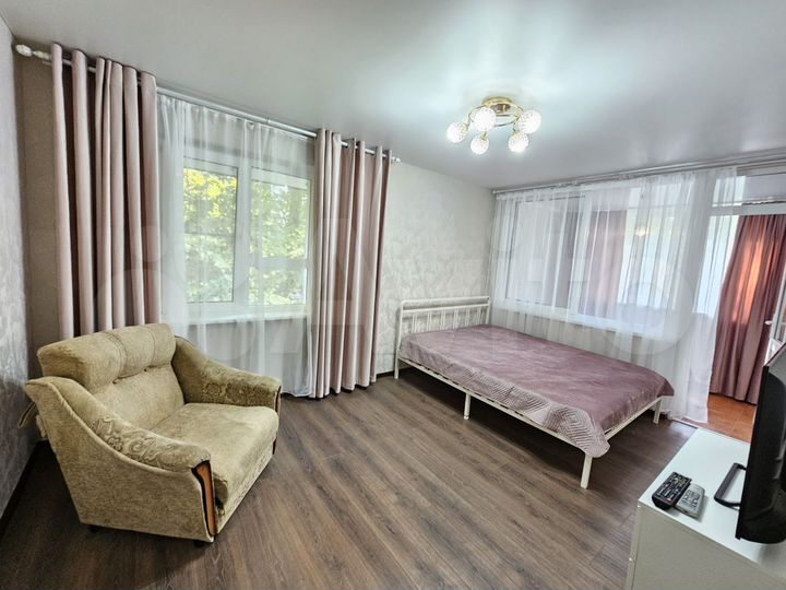 1-к. квартира, 38 м², 2/5 эт.