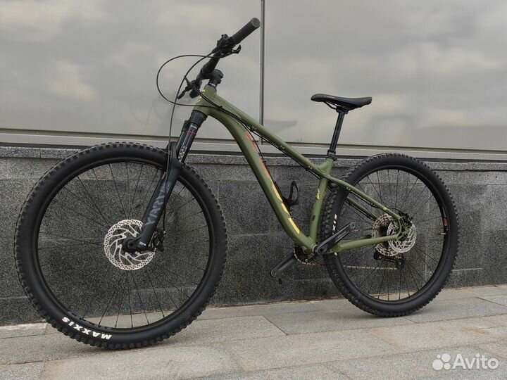 Трейловый велосипед Kona Honzo 29 / RS Yari 150