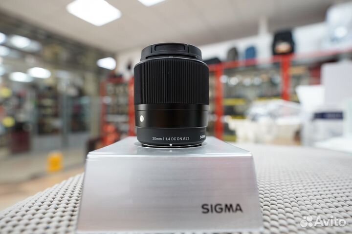 Объектив Sigma Sony E AF 30mm F1.4 DC DN Contemp-y