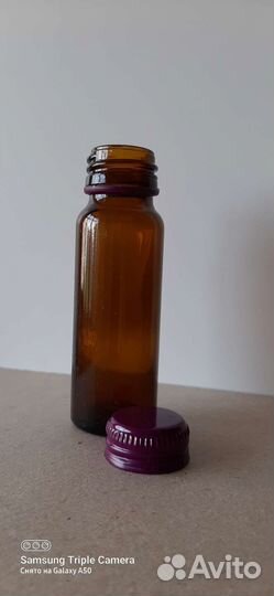 Стеклянные бутылочки 50 мл