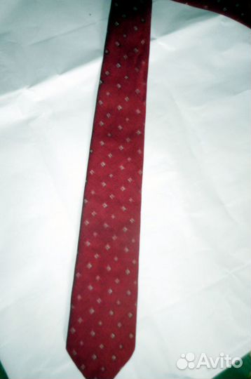 Продаю галстук