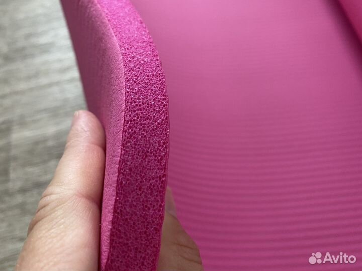 Коврик для йоги и фитнеса спортивный коврик новый