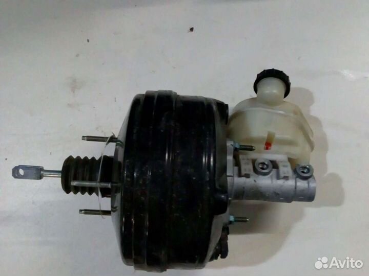 Главный тормозной цилиндр Форд Мустанг