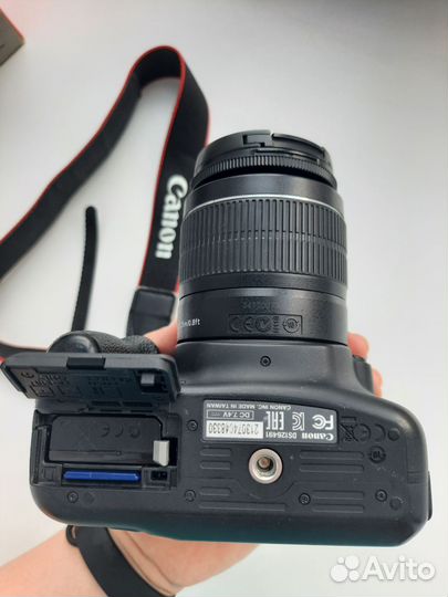 Зеркальный фотоаппарат Canon eos 1200d