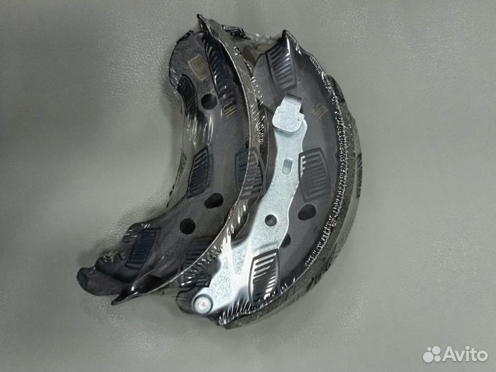 Тормозные колодки задние LADA Vesta