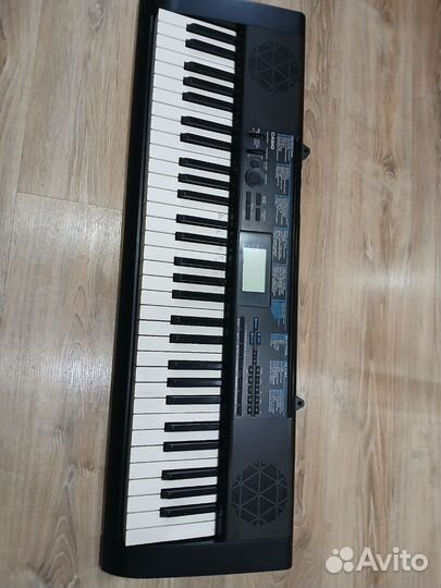 Синтезатор casio