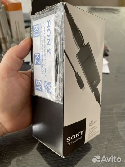 Зарядное устройство Sony
