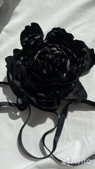 Брошь цветок